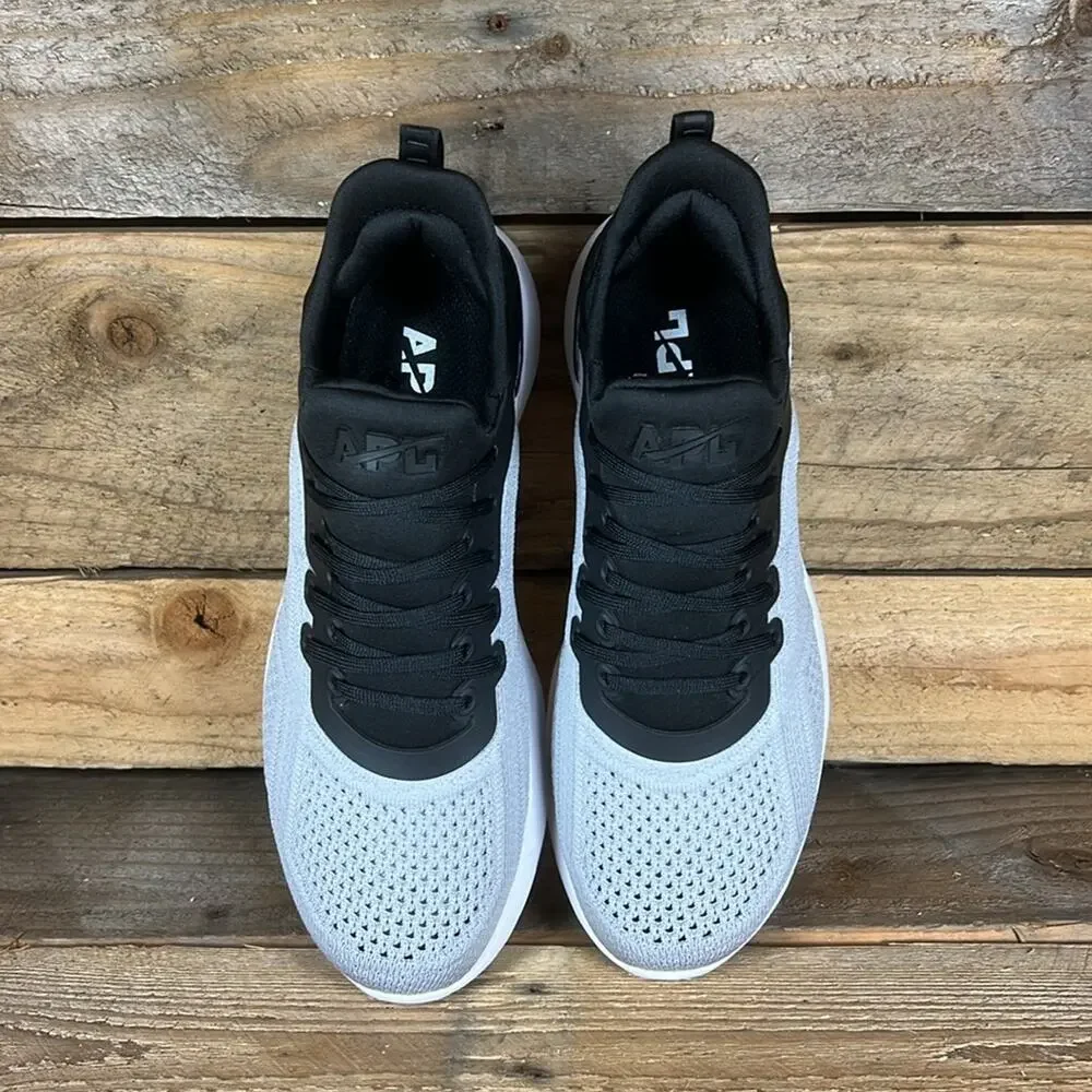 APL Men's Techloom Tracer Sneakers - Black/Cement/White - 7 - New in box